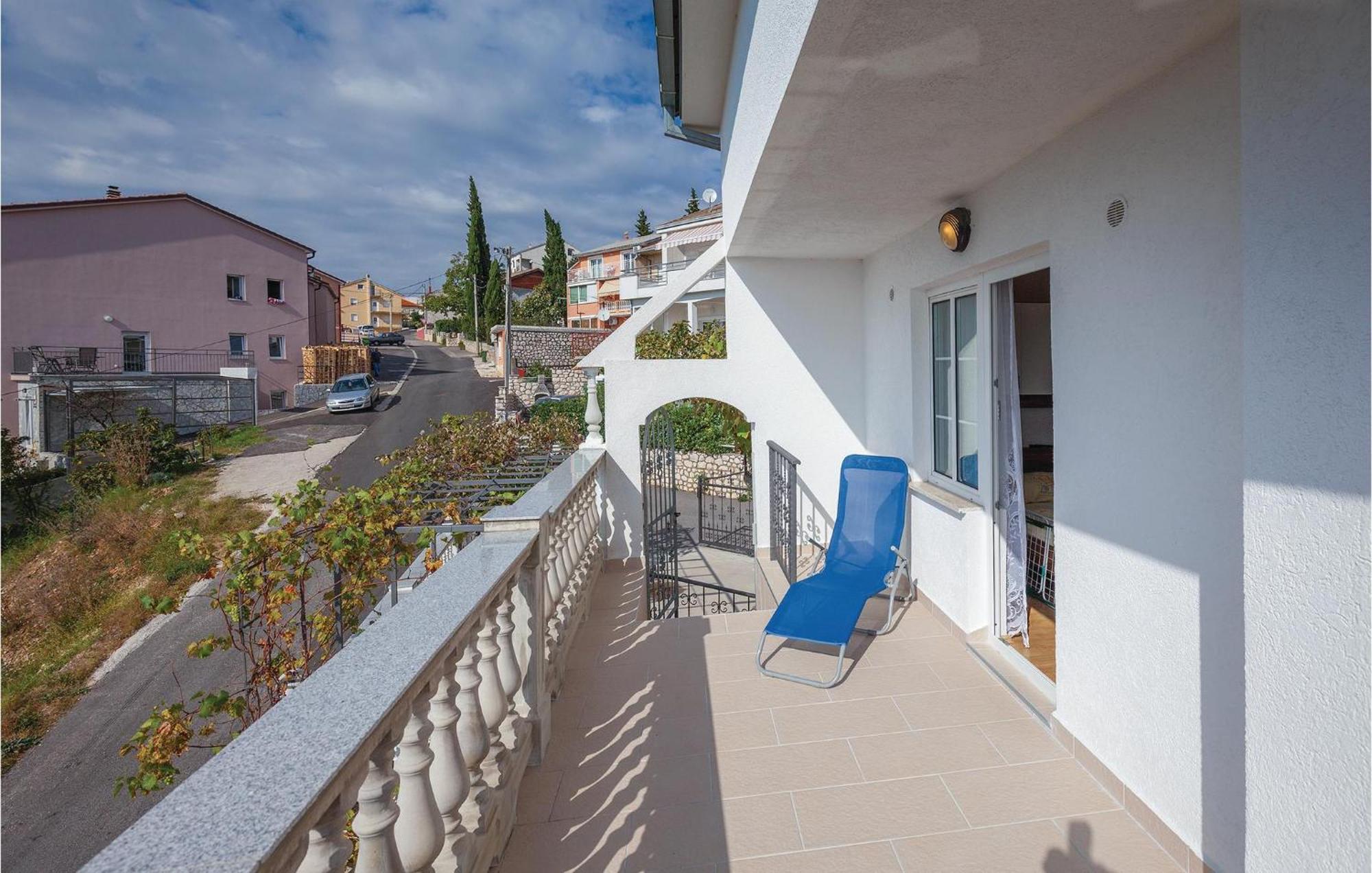 Stunning Apartment In Crikvenica With Wifi Ngoại thất bức ảnh