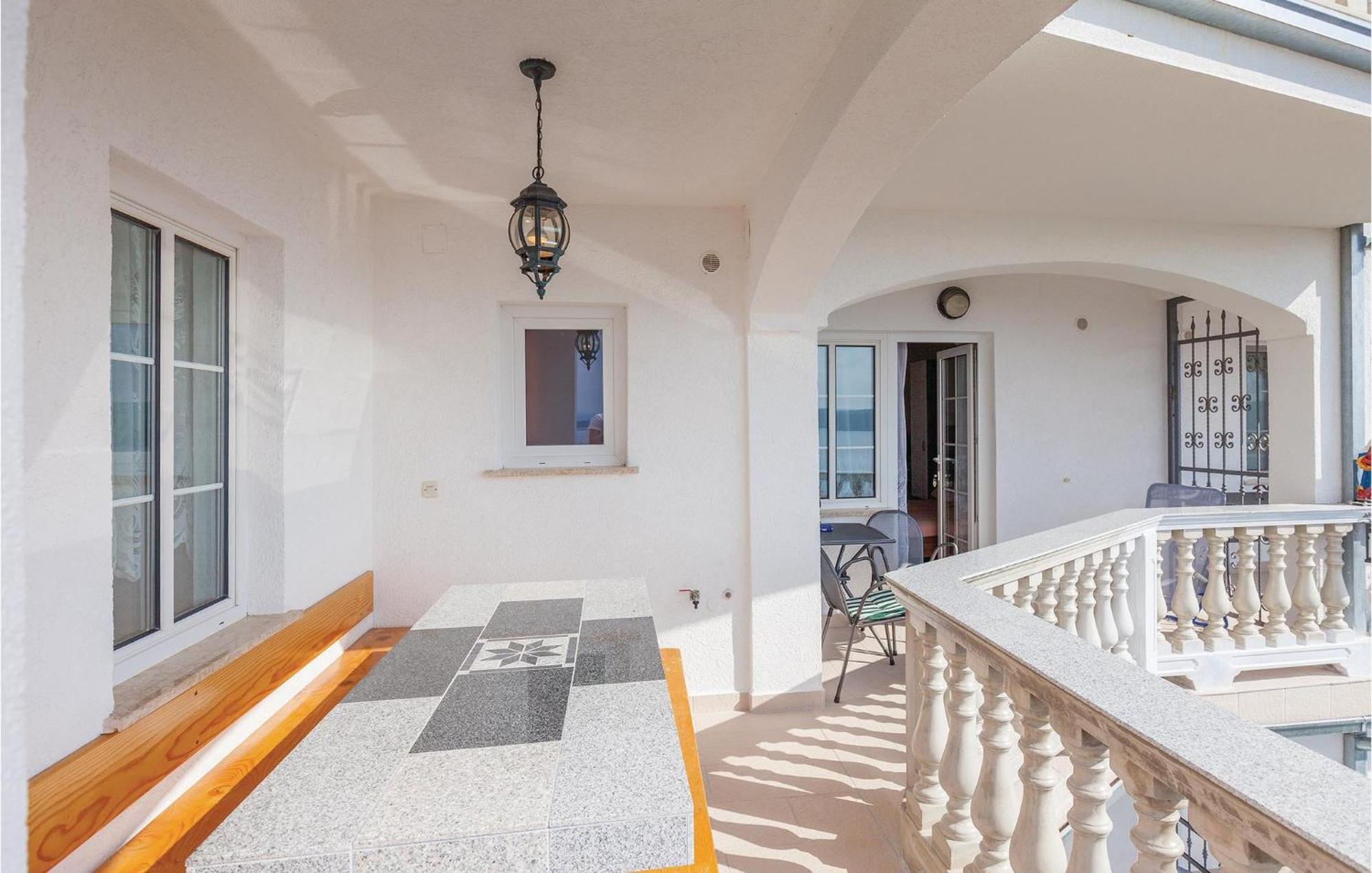 Stunning Apartment In Crikvenica With Wifi Ngoại thất bức ảnh
