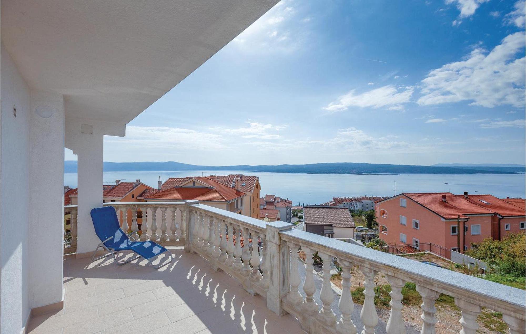 Stunning Apartment In Crikvenica With Wifi Ngoại thất bức ảnh